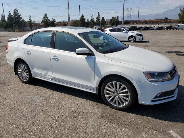 VIN 3VWD17AJ3FM332094 2015 Volkswagen Jetta, SE no.4