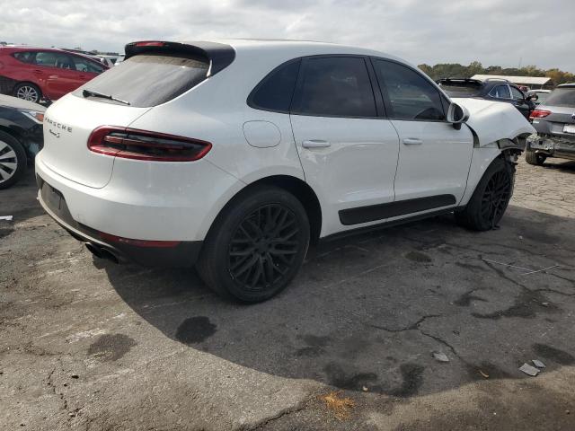 VIN WP1AB2A55FLB62183 2015 PORSCHE MACAN no.3