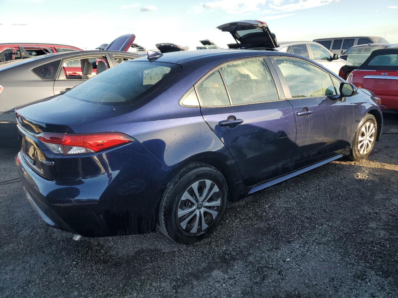 Lot #2986712452 2022 TOYOTA COROLLA LE