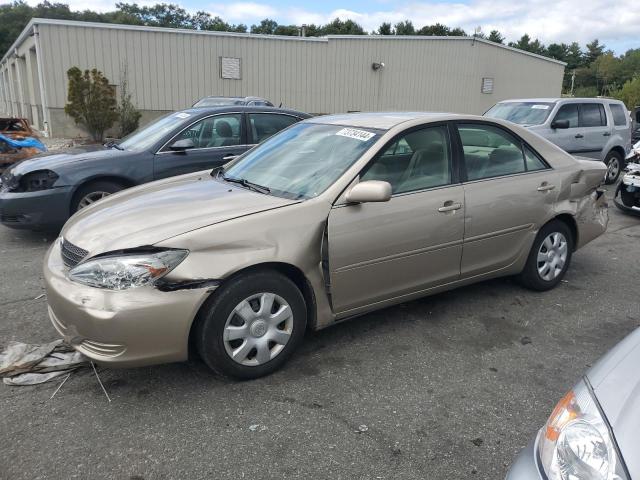 TOYOTA CAMRY LE 2002 gold sedan 4d gas 4T1BE32K92U623506 photo #1