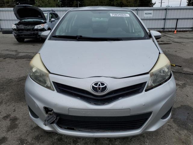 VIN JTDKTUD30DD545738 2013 Toyota Yaris no.5