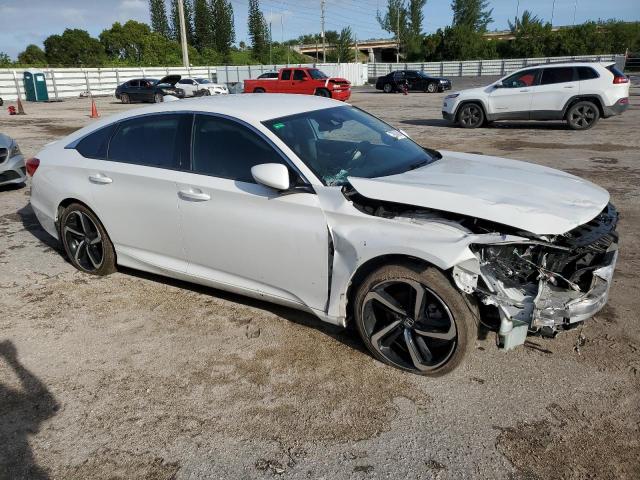 VIN 1HGCV1F3XLA063404 2020 HONDA ACCORD no.4