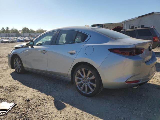 VIN 3MZBPADL4KM105331 2019 MAZDA 3 no.2