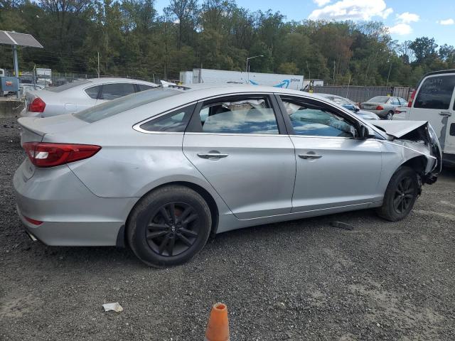 VIN 5NPE24AAXFH154385 2015 Hyundai Sonata, Eco no.3