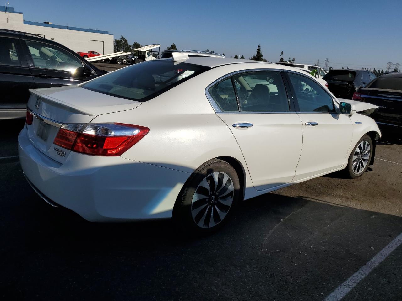 Lot #3024898400 2015 HONDA ACCORD TOU