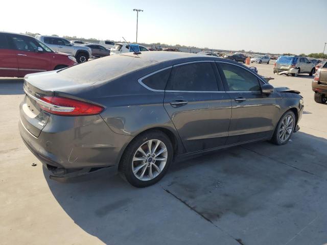 VIN 3FA6P0HD9HR103786 2017 Ford Fusion, SE no.3