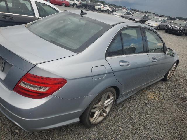 VIN WDDGF4HB1DR273210 2013 Mercedes-Benz C-Class, 250 no.3