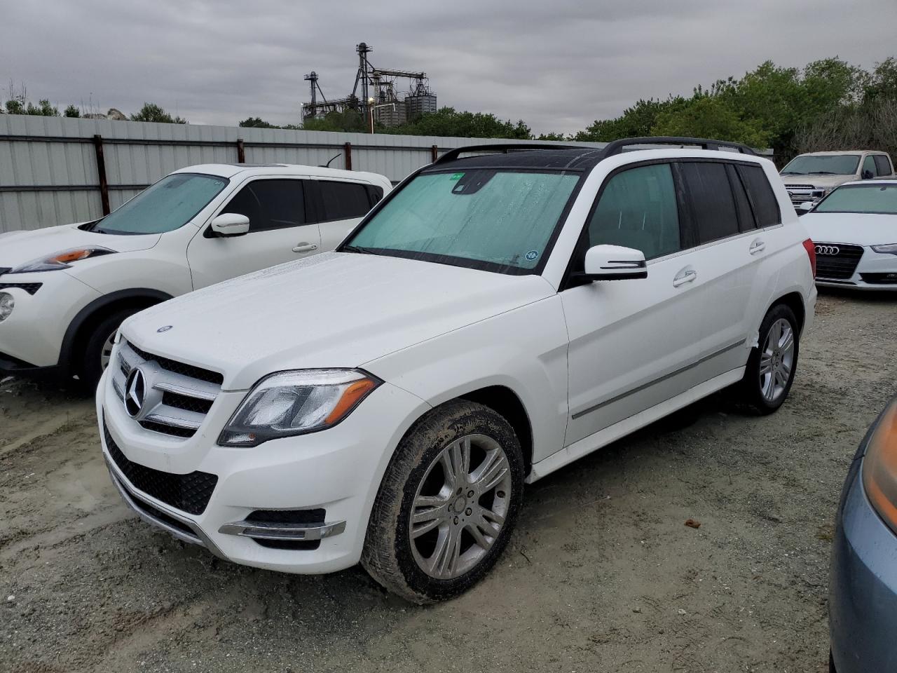 Lot #2952826850 2014 MERCEDES-BENZ GLK 350