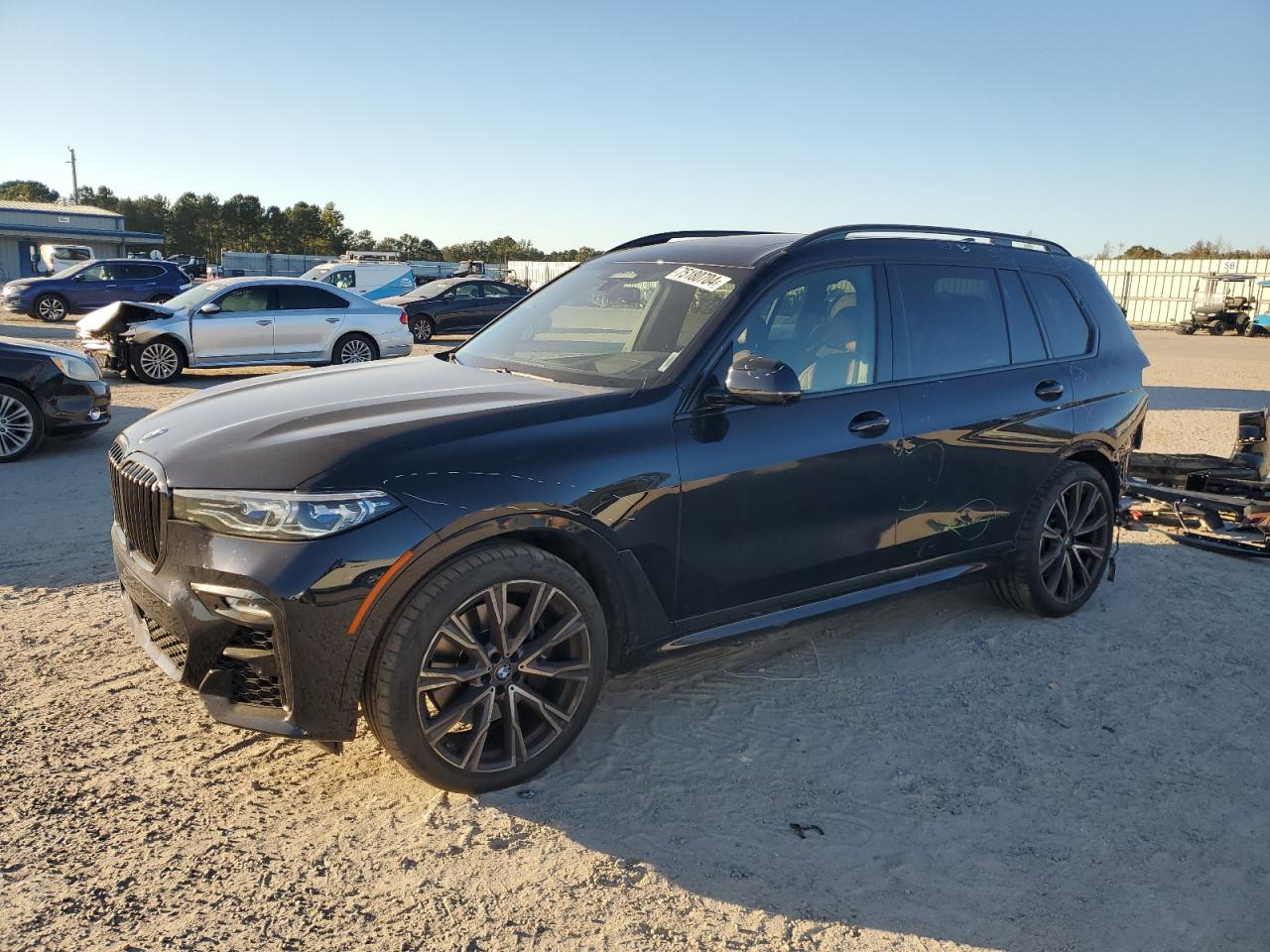 Lot #2923777618 2021 BMW X7 M50I