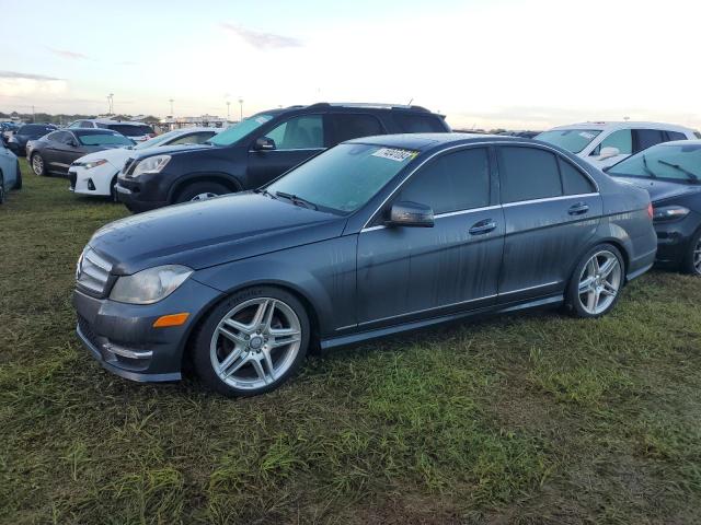 VIN WDDGF4HB7DA750169 2013 Mercedes-Benz C-Class, 250 no.1