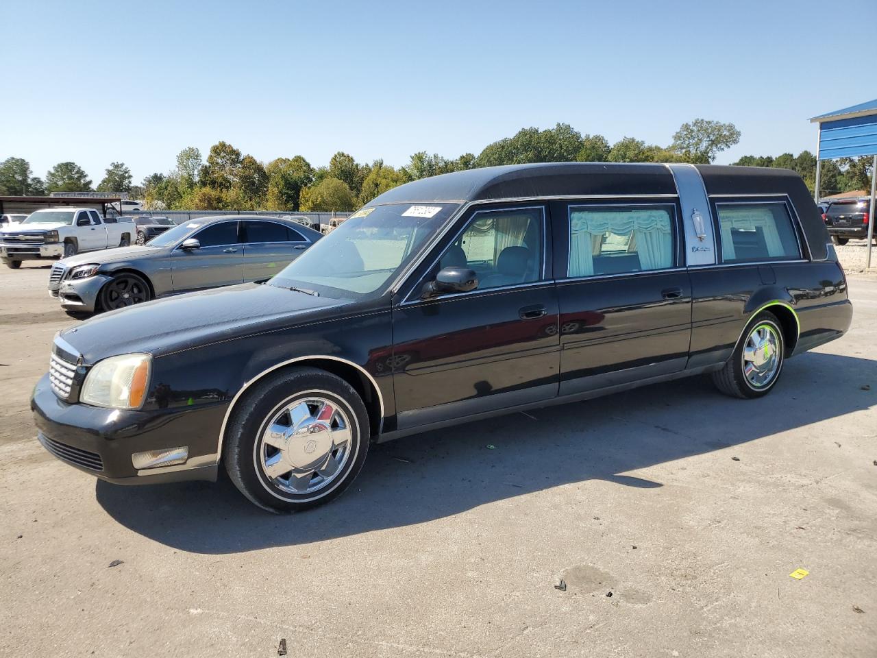 CADILLAC COMMERCIAL 2004 black hearse gas 1GEEH00Y84U500739 photo #1