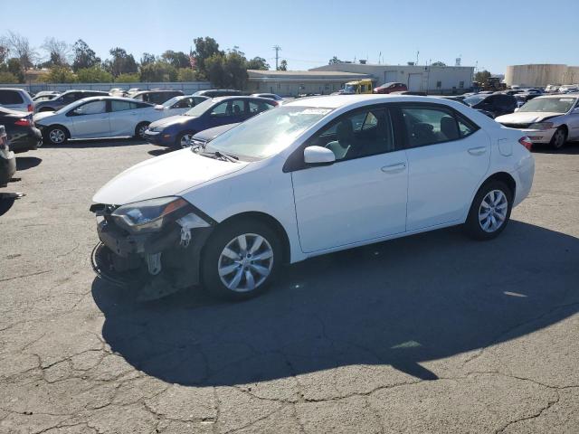 VIN 5YFBURHE4GP379974 2016 Toyota Corolla, L no.1