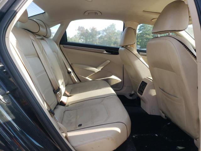 2017 VOLKSWAGEN PASSAT SE - 1VWGT7A32HC057833