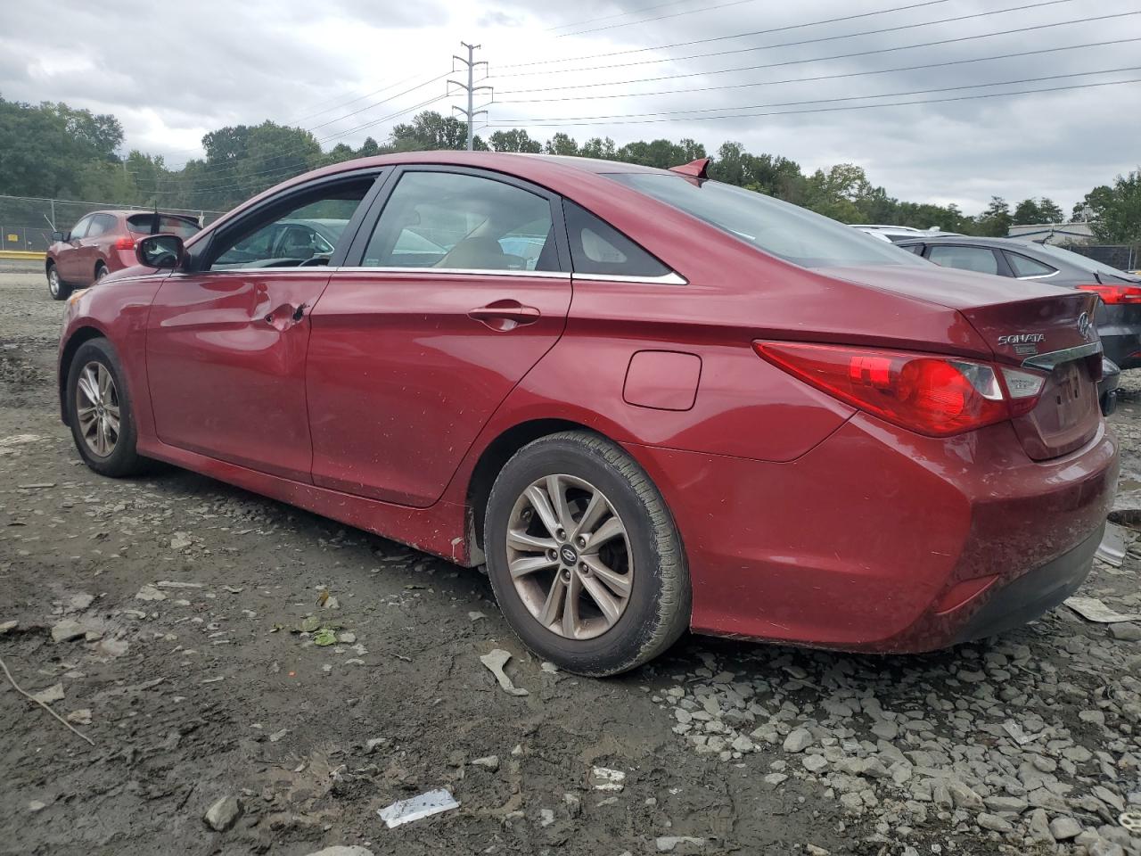 Lot #2943121450 2014 HYUNDAI SONATA GLS