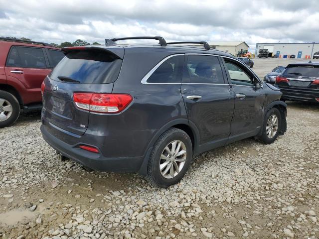 VIN 5XYPGDA36HG298781 2017 KIA Sorento, LX no.3