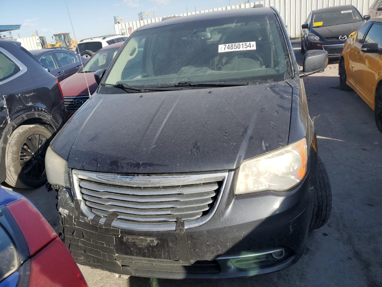 Lot #2974853017 2013 CHRYSLER TOWN & COU