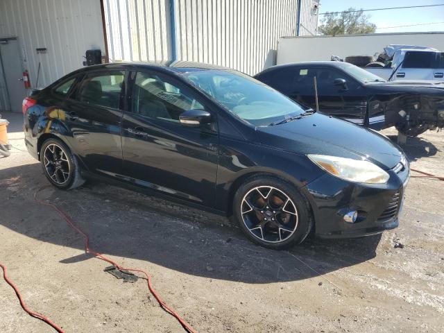 VIN 1FADP3F20EL227594 2014 Ford Focus, SE no.4