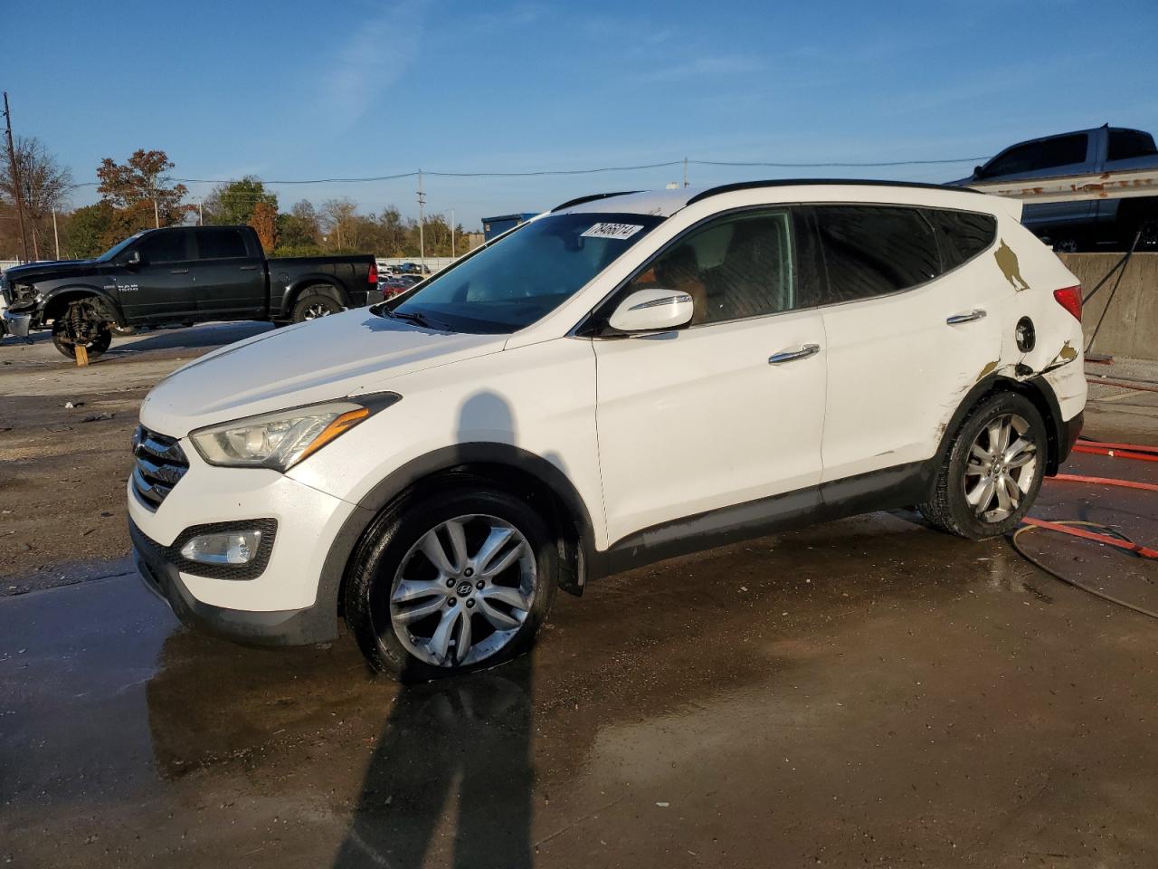 Lot #2945560238 2013 HYUNDAI SANTA FE S