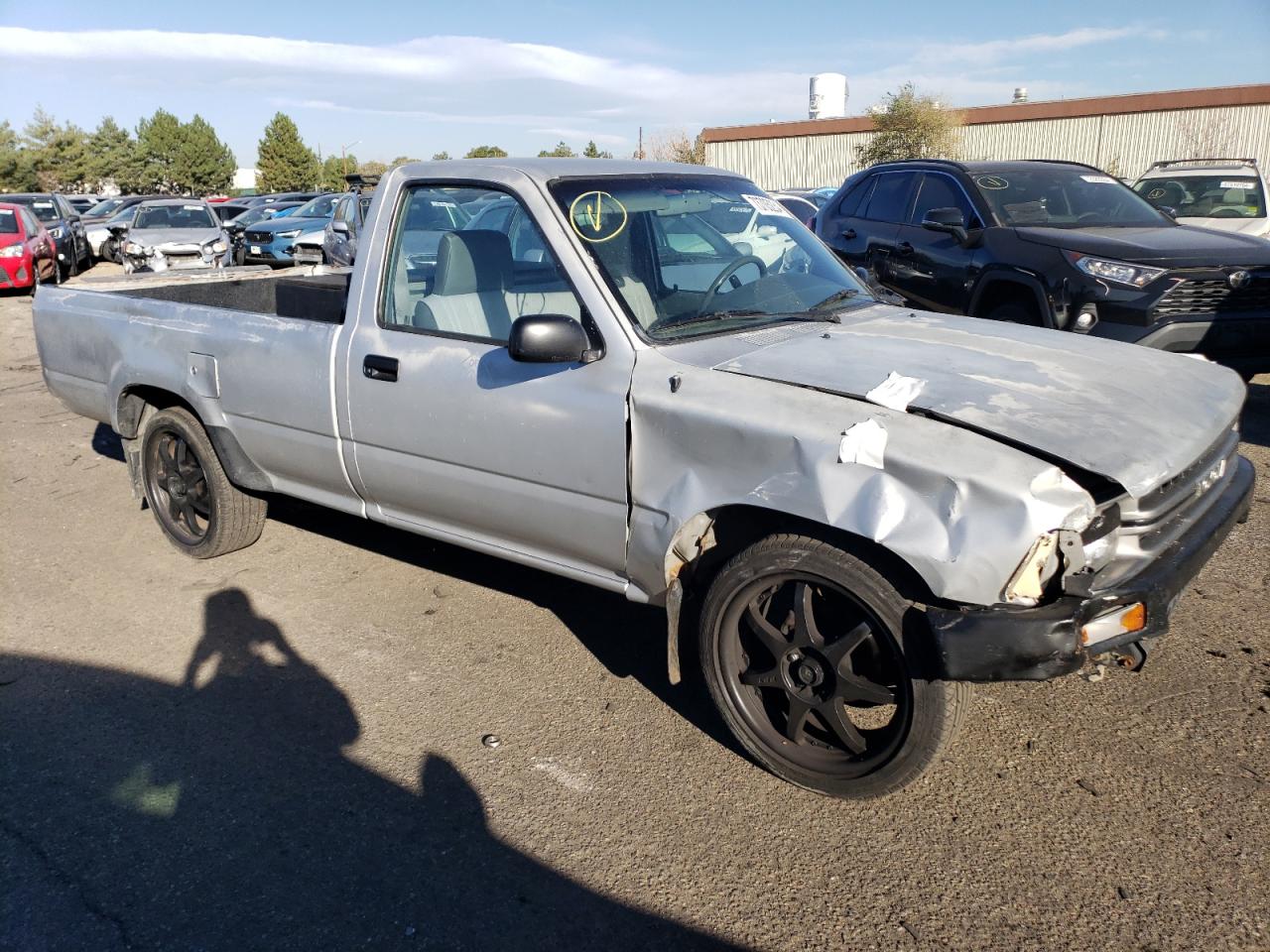 Lot #2952906798 1991 TOYOTA PICKUP 1/2