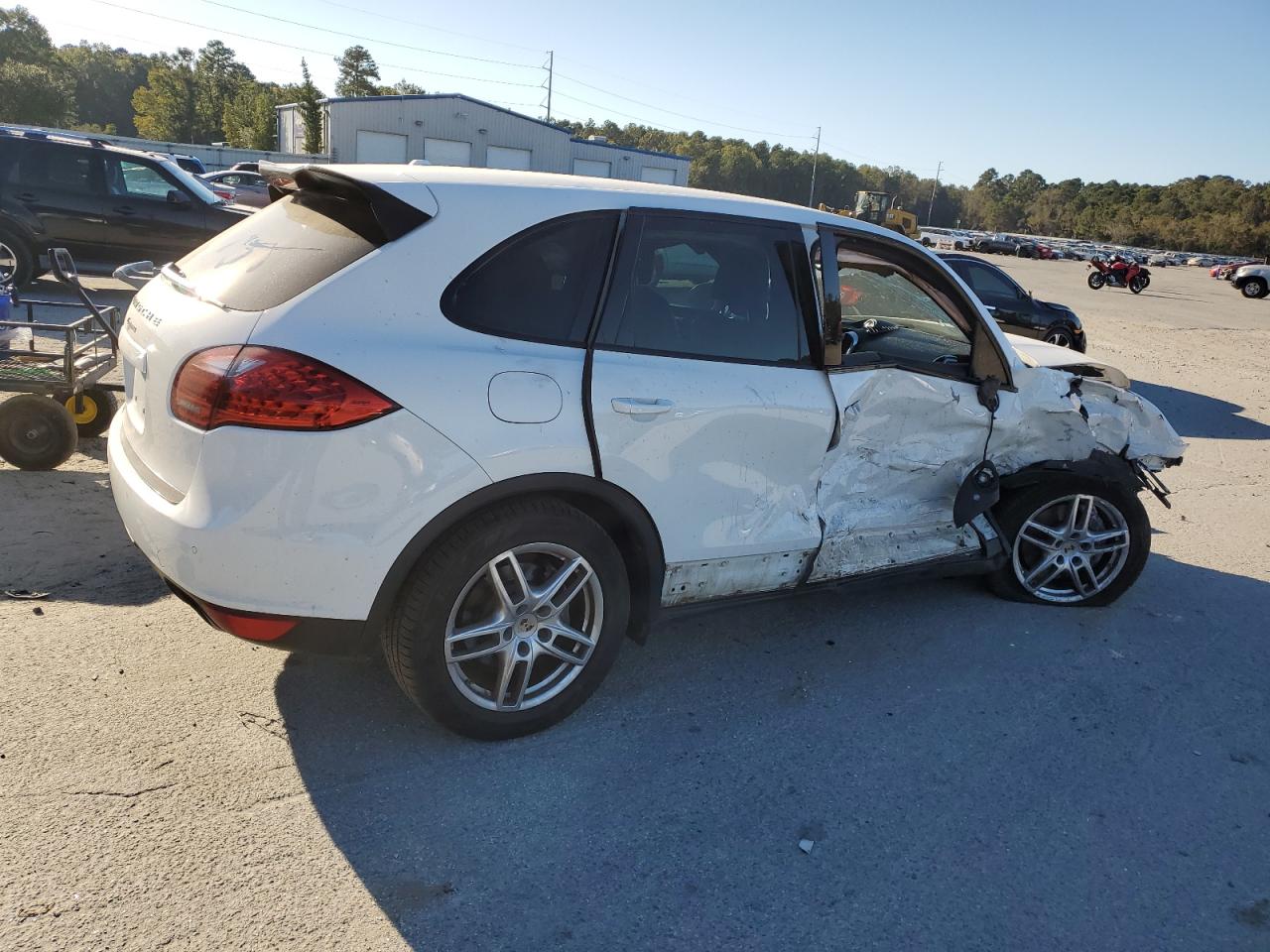 Lot #3029411679 2013 PORSCHE CAYENNE