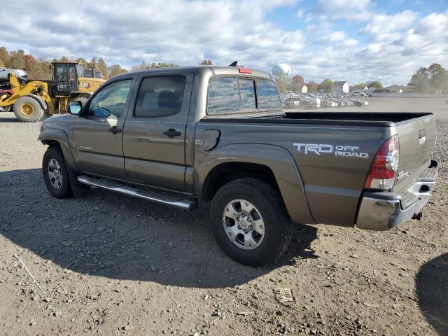 VIN 3TMLU4EN7FM189930 2015 Toyota Tacoma, Double Cab no.2