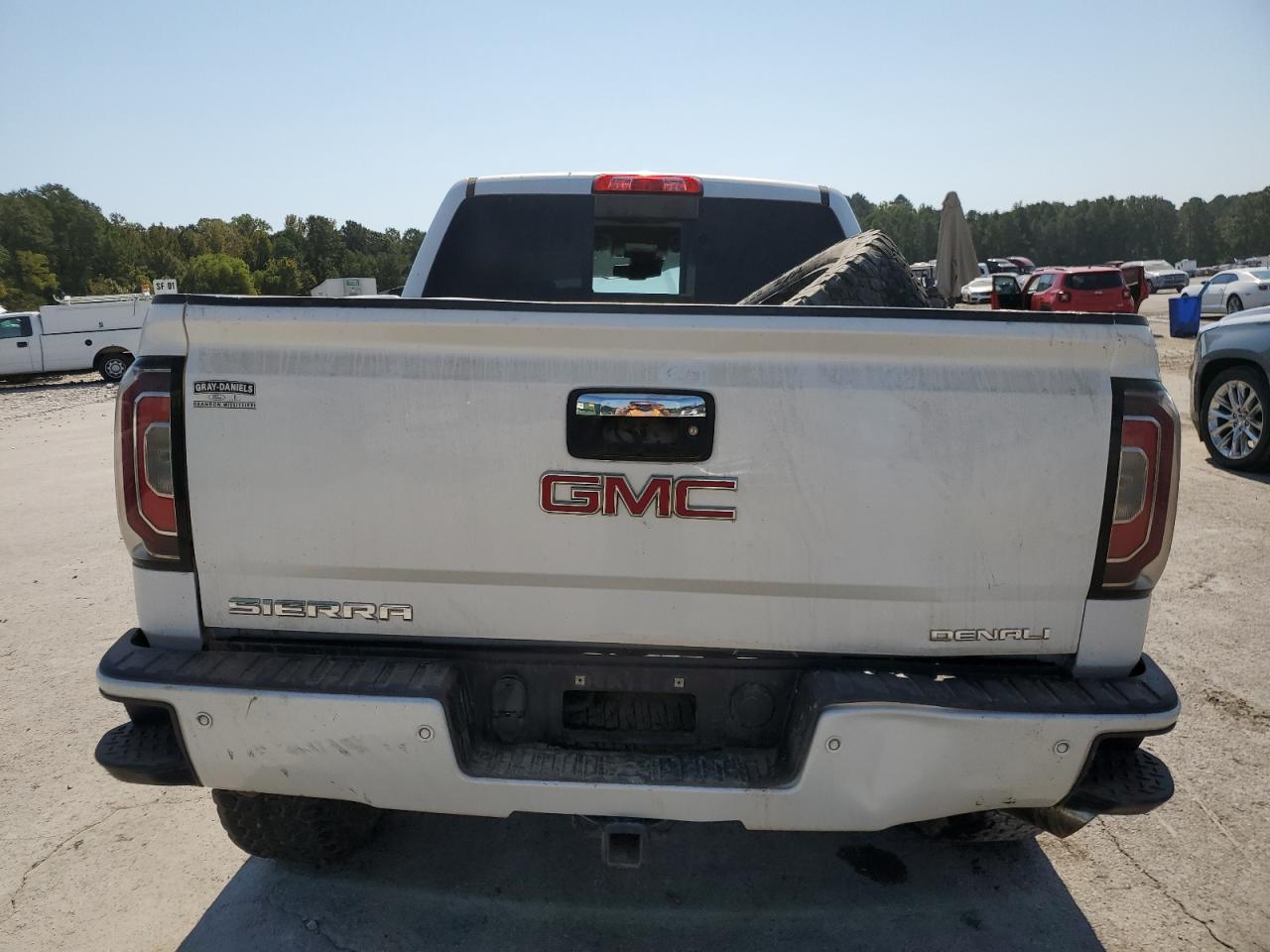 Lot #3021026179 2017 GMC SIERRA K15