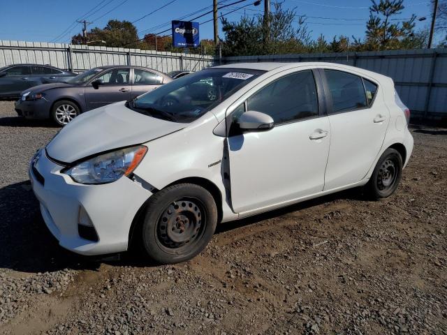 2014 TOYOTA PRIUS C 2014