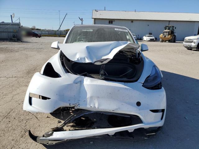 2024 TESLA MODEL Y - 7SAYGDEF5RA274117