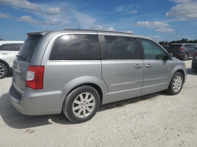 VIN 2C4RC1BG9ER455330 2014 Chrysler Town and Countr... no.3