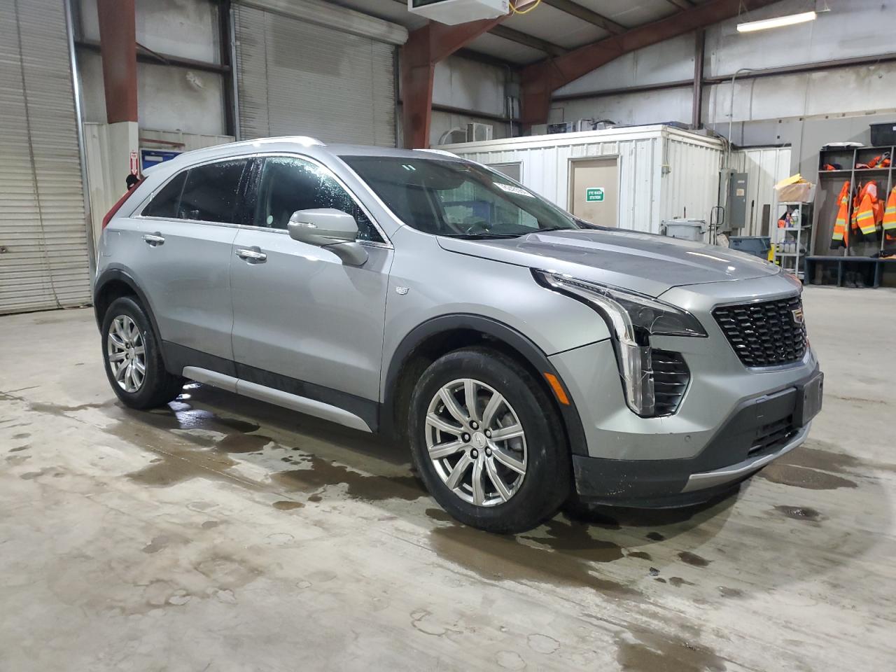 Lot #2909142346 2023 CADILLAC XT4 PREMIU