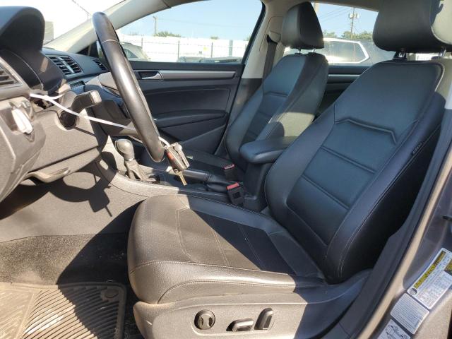2017 VOLKSWAGEN PASSAT R-L - 1VWDT7A34HC077780