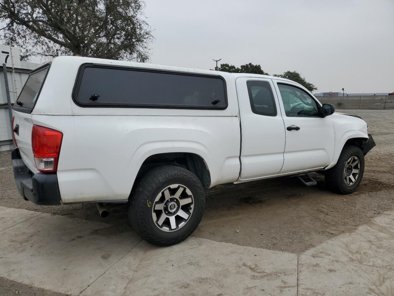 Lot #2988580329 2017 TOYOTA TACOMA ACC