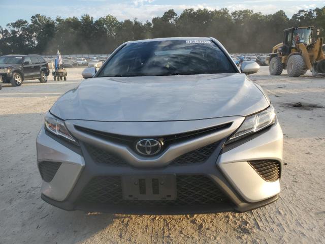 VIN 4T1B11HK6JU128752 2018 Toyota Camry, L no.5