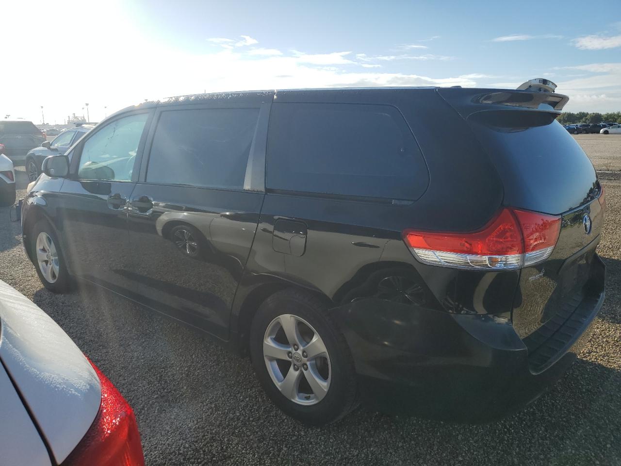 Lot #2957262439 2011 TOYOTA SIENNA BAS