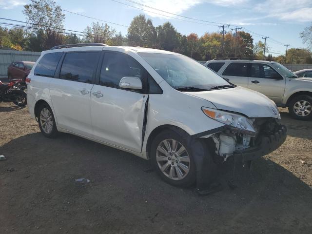 VIN 5TDYK3DC1ES465040 2014 Toyota Sienna, Xle no.4