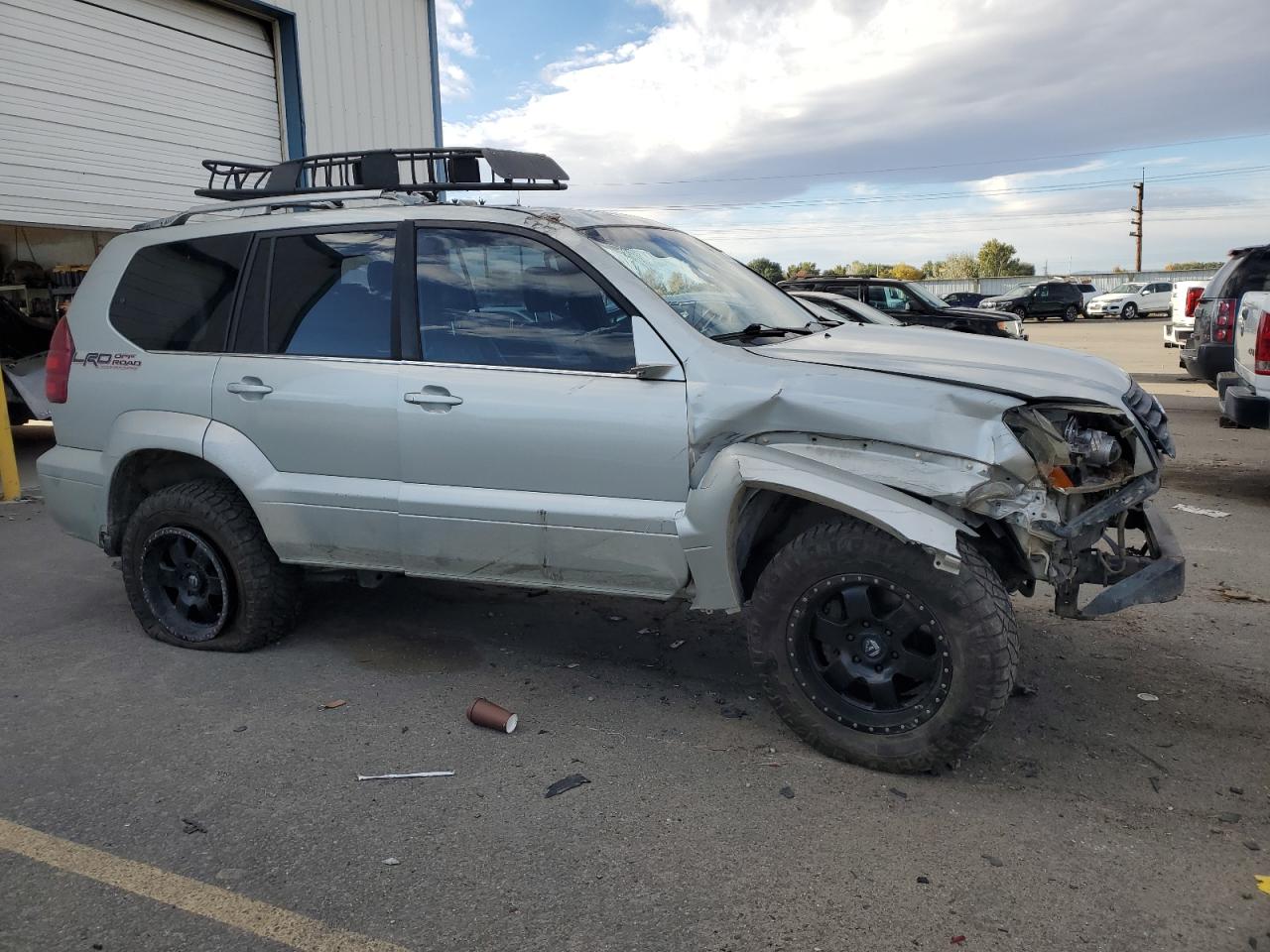 Lot #2969730290 2004 LEXUS GX 470