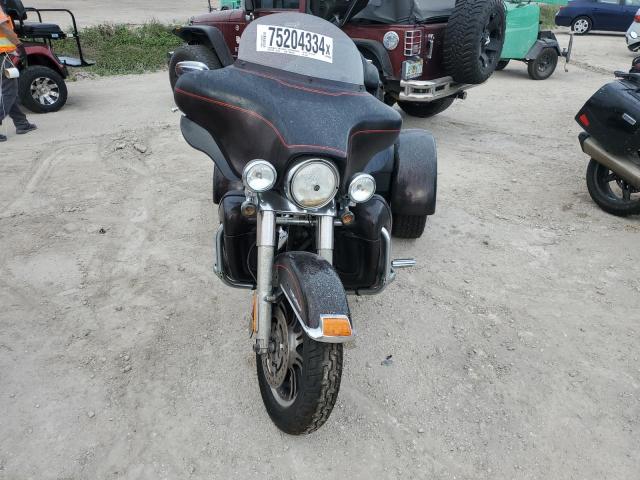 2011 HARLEY-DAVIDSON FLHTCUTG 1HD1MAM18BB854371