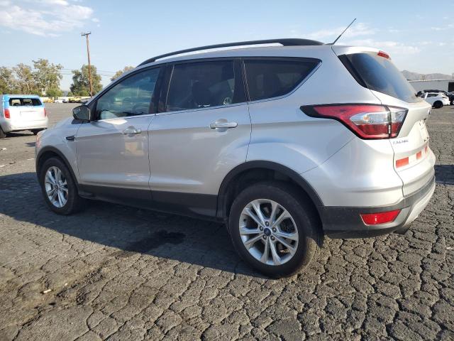 VIN 1FMCU9GD1JUC61674 2018 Ford Escape, SE no.2