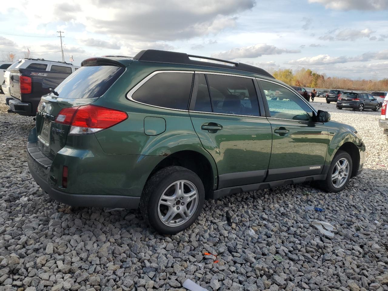 Lot #2952983596 2010 SUBARU OUTBACK 2.