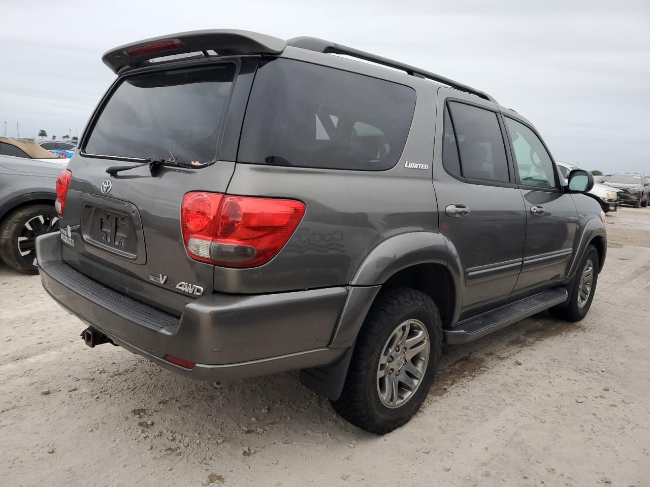 Lot #2945243961 2005 TOYOTA SEQUOIA LI