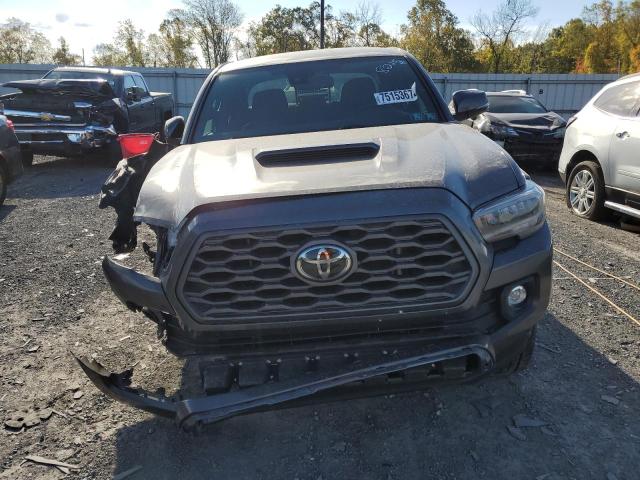 VIN 3TYCZ5AN3NT068215 2022 Toyota Tacoma, Double Cab no.5