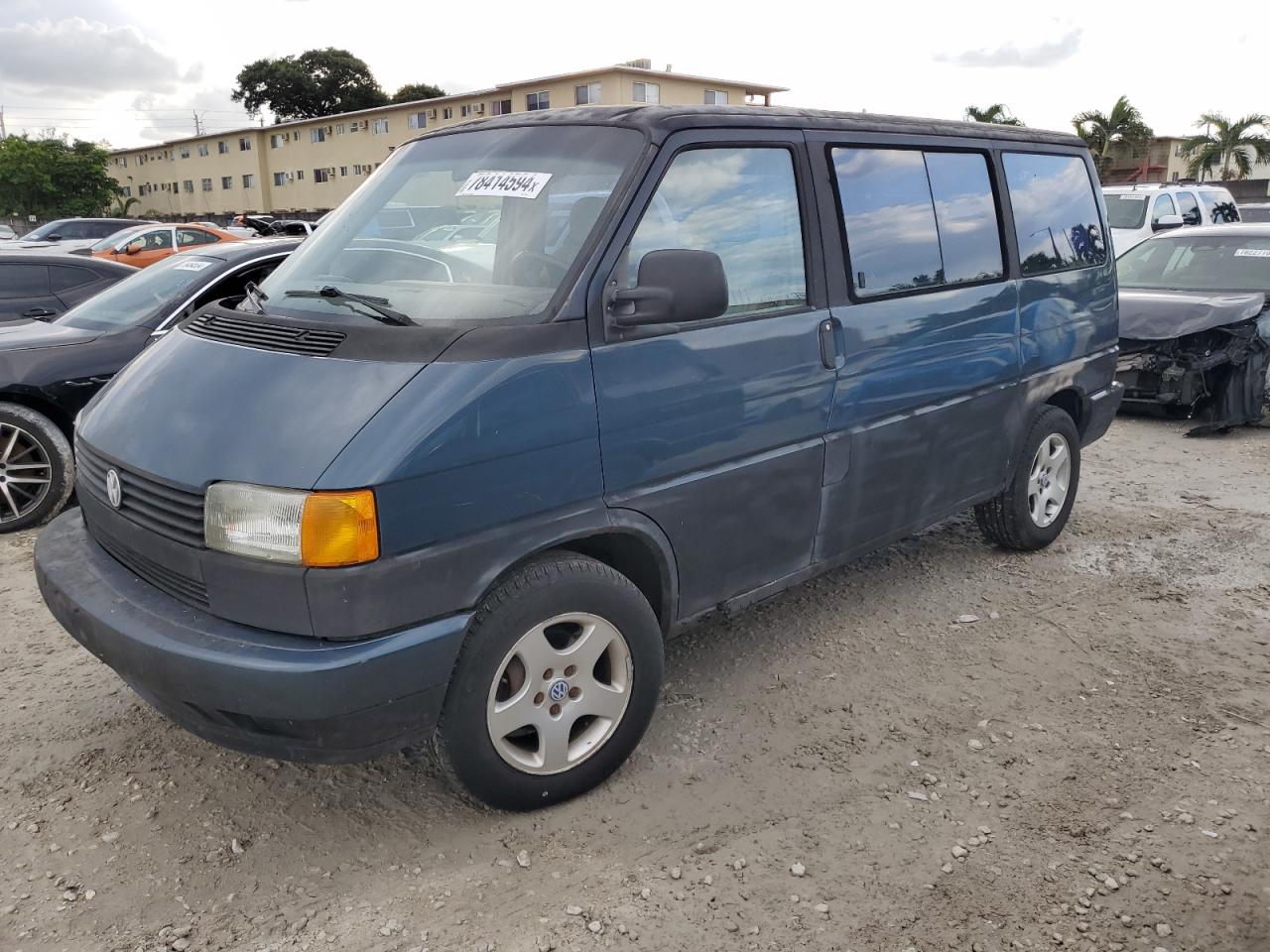 Lot #2942719752 1993 VOLKSWAGEN EUROVAN MV