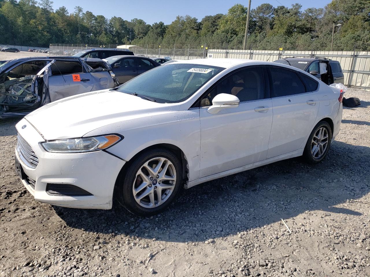 FORD FUSION SE