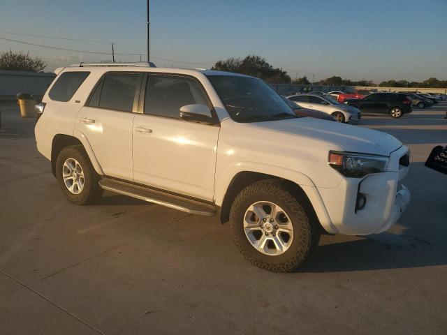 VIN JTEZU5JR7G5128895 2016 Toyota 4runner, SR5 no.4