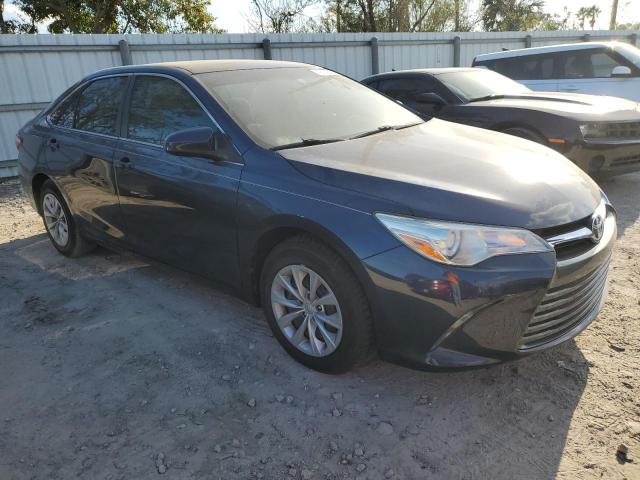 VIN 4T1BF1FK6FU977727 2015 Toyota Camry, LE no.4