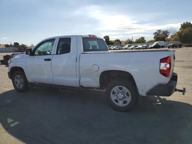 VIN 5TFRM5F12JX126362 2018 Toyota Tundra, Double Ca... no.2