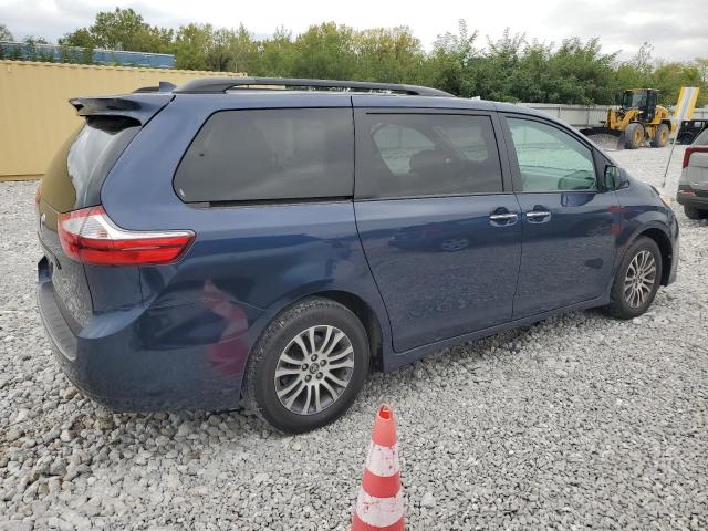 VIN 5TDYZ3DCXJS927858 2018 Toyota Sienna, Xle no.3