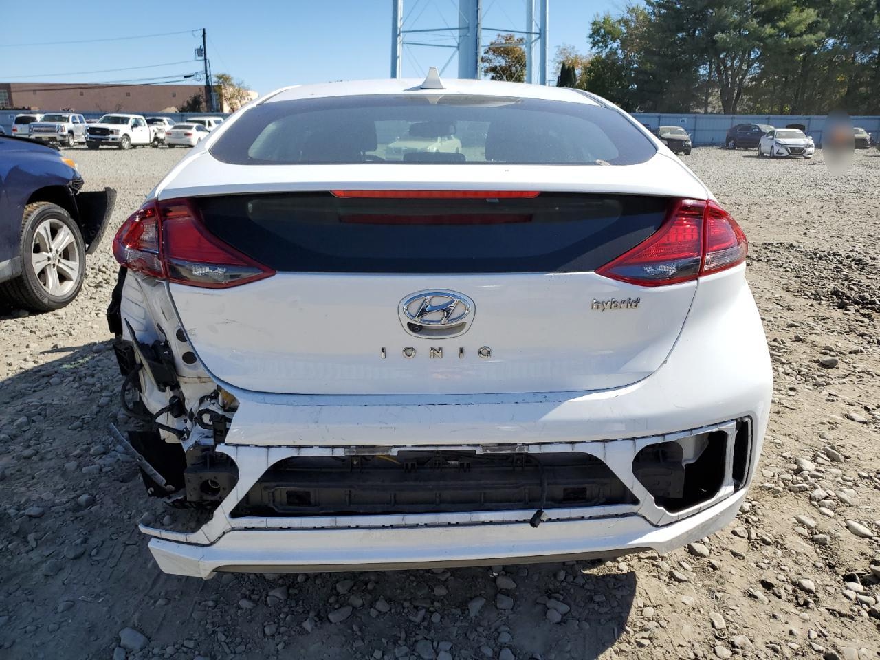 Lot #2935967770 2022 HYUNDAI IONIQ SE