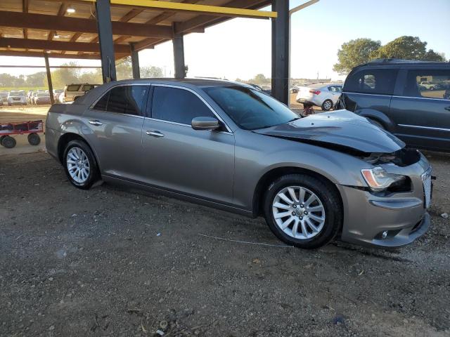 VIN 2C3CCAAG3EH141741 2014 Chrysler 300 no.4