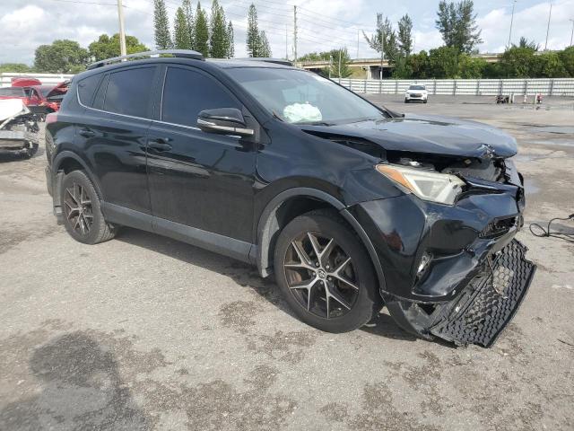 VIN 2T3JFREV1JW723879 2018 Toyota RAV4, SE no.4